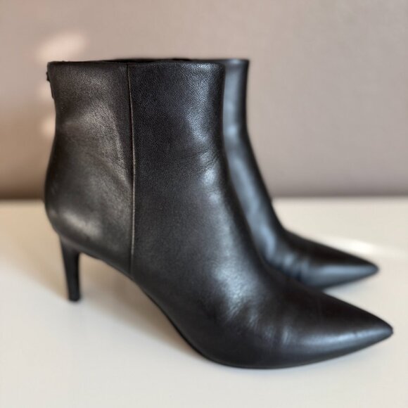 Calvin Klein Women's Senly Stiletto Heel Dress Black Booties - Picture 3 of 15